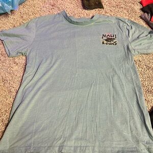 Maui’s and sons tshirt